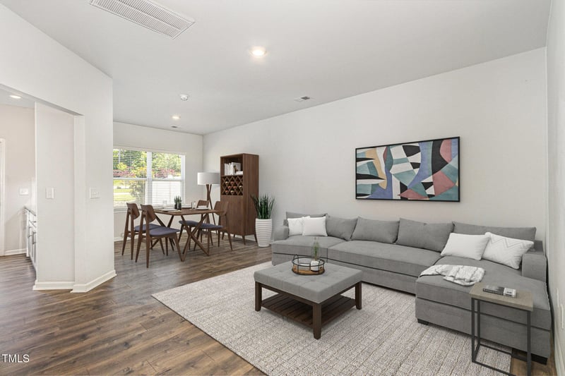 1230 Adrian Ct, Mebane, NC 27302