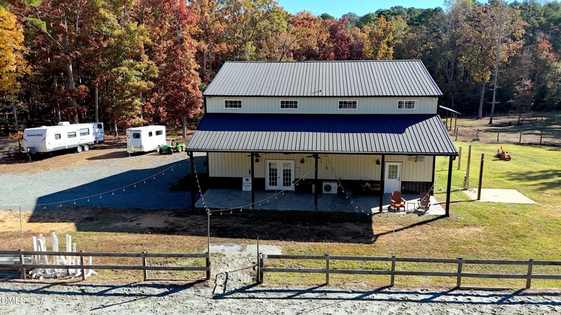 1230 Arnolds Woods Rd, Chapel Hill, NC 27516