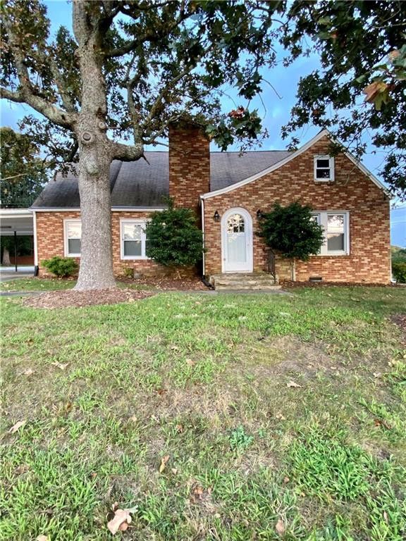 1230 Rauhut St, Burlington, NC 27217