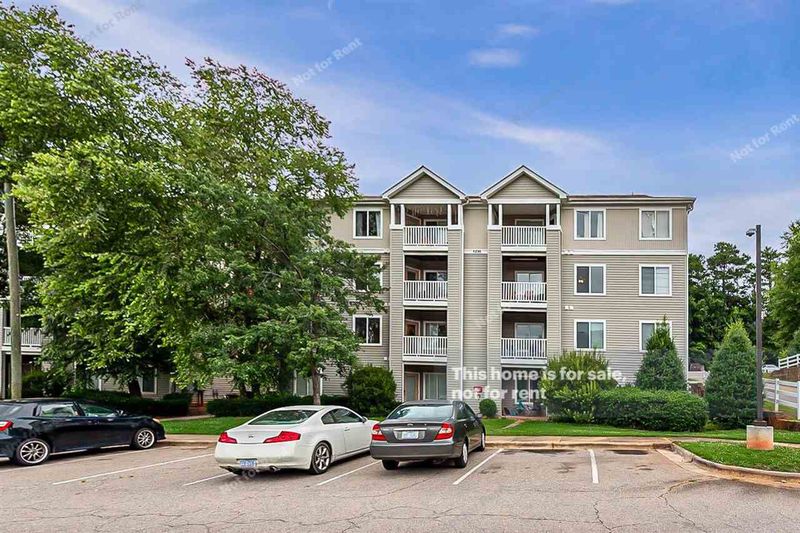 1230 University Ct #103, Raleigh, NC 27606