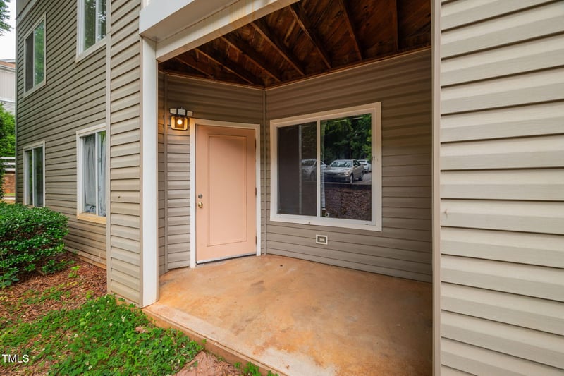 1230 University Ct, Raleigh, NC 27606