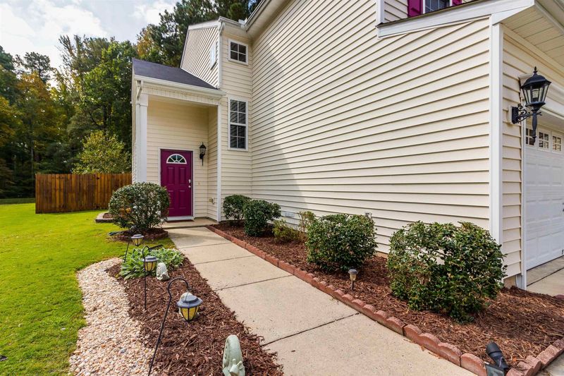 12305 Kendall Ridge Ct, Durham, NC 27703
