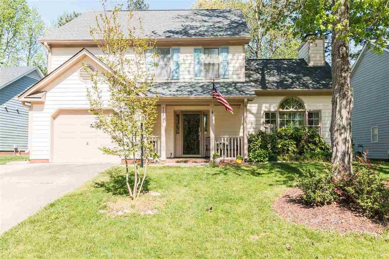 12308 Inglehurst Dr, Raleigh, NC 27613