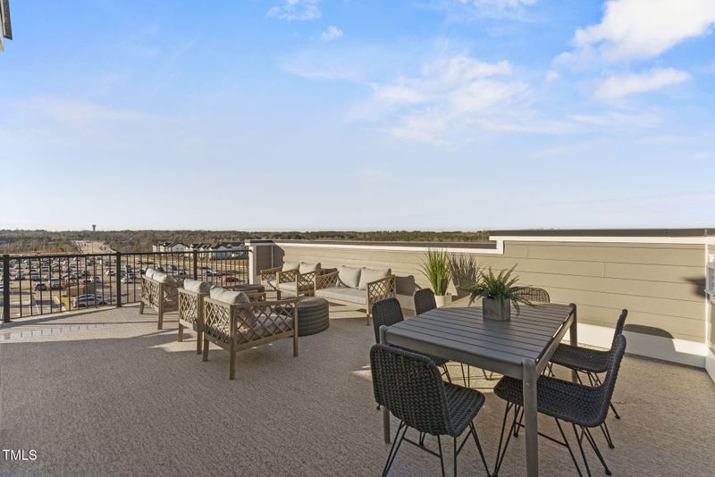 1231 Shaw View Al #201, Raleigh, NC 27601