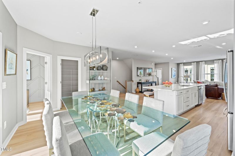 1231 Shaw View Al #201, Raleigh, NC 27601