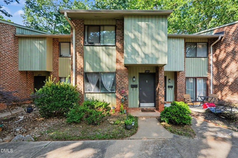 1231 Teakwood Pl, Raleigh, NC 27606