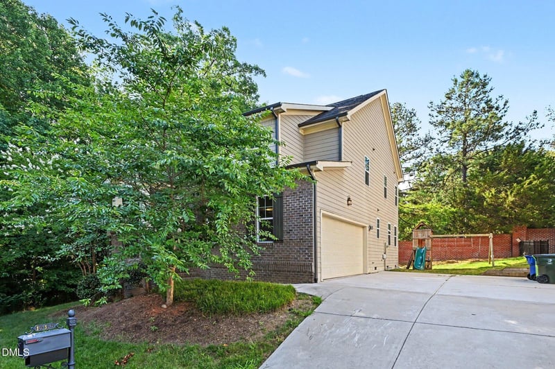 12312 Bunchgrass Ln, Raleigh, NC 27614