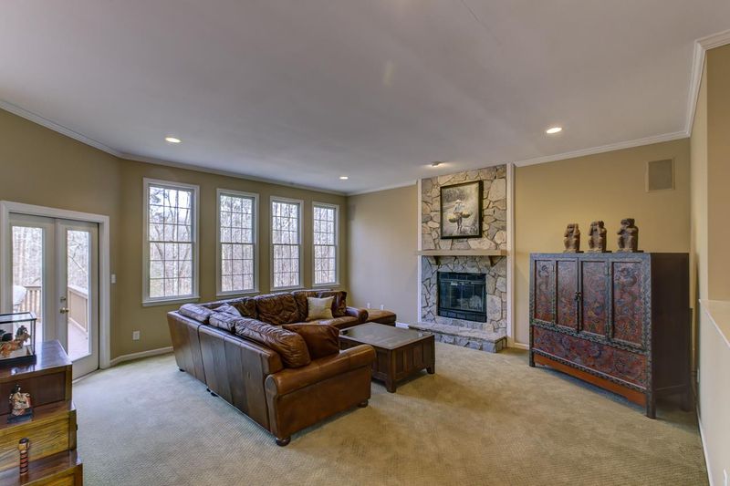 12312 Galway Dr, Raleigh, NC 27613