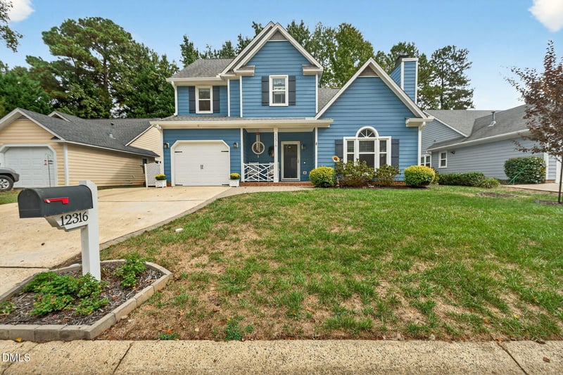 12316 Inglehurst Dr, Raleigh, NC 27613