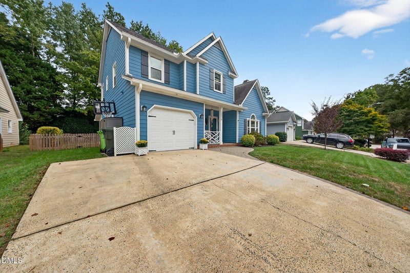 12316 Inglehurst Dr, Raleigh, NC 27613