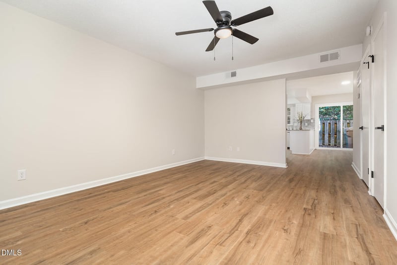 1232 Donaldson Ct, Cary, NC 27511