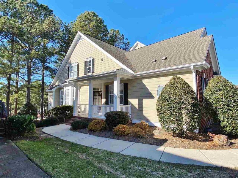 1232 Fairview Club Dr, Wake Forest, NC 27587