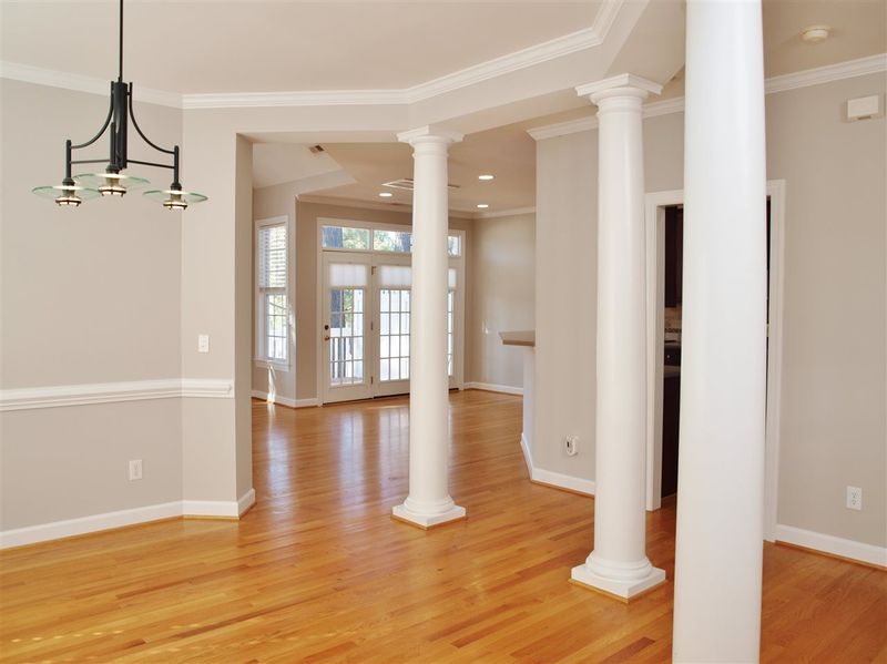 1232 Fairview Club Dr, Wake Forest, NC 27587