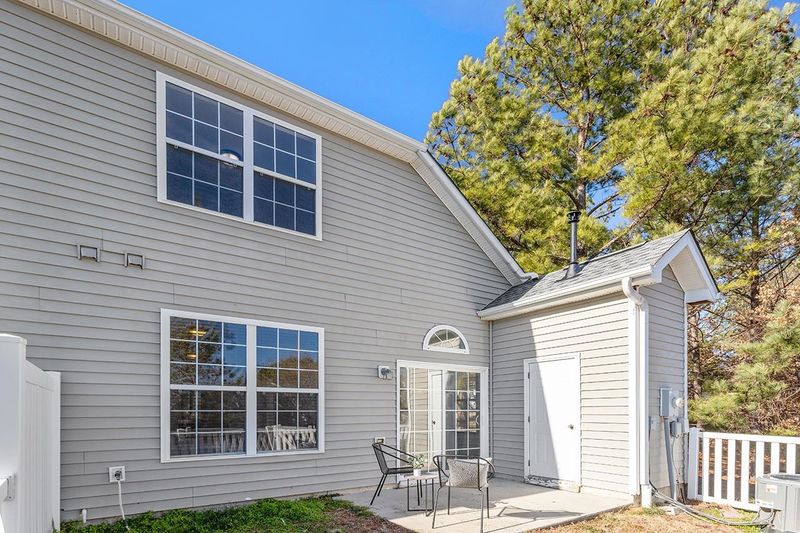 1232 Maroon Dr, Durham, NC 27713
