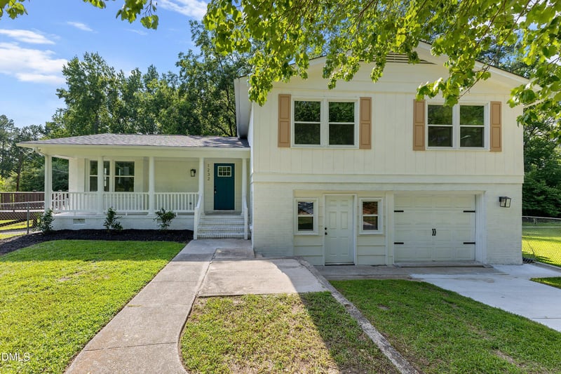 1232 Martin Pond Rd, Wendell, NC 27591
