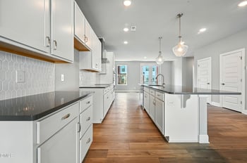 1232 Person St #201, Raleigh, NC 27601