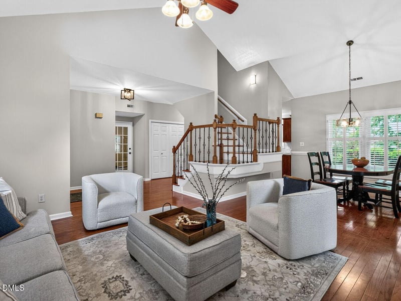 12321 Inglehurst Dr, Raleigh, NC 27613