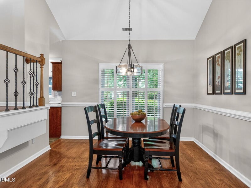12321 Inglehurst Dr, Raleigh, NC 27613