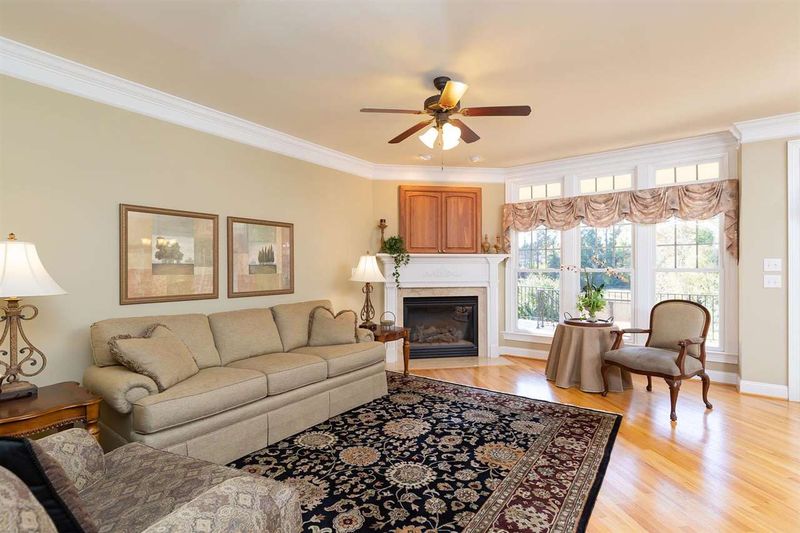 12329 Beestone Ln, Raleigh, NC 27614