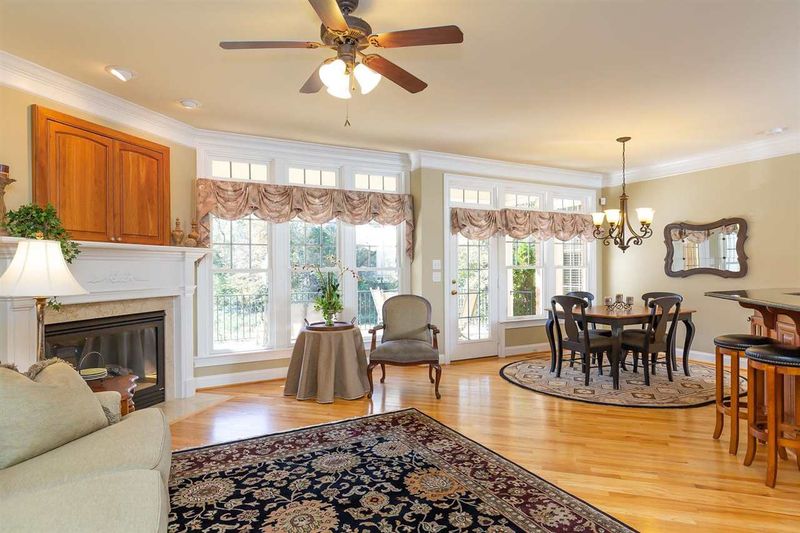 12329 Beestone Ln, Raleigh, NC 27614