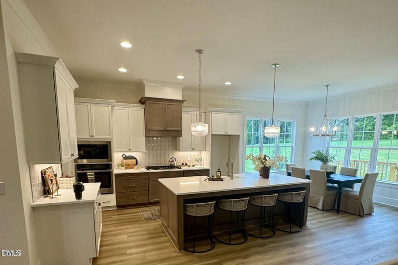 1233 Azalea Garden Cir, Raleigh, NC 27603