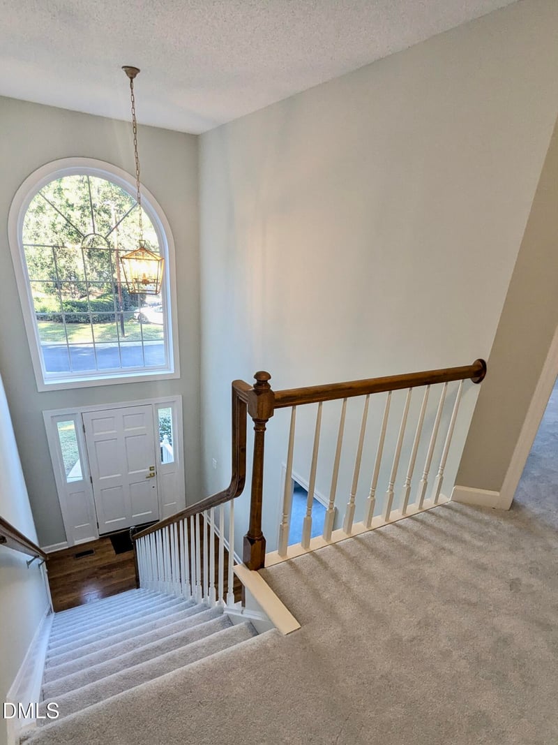 1233 Cranebridge Pl, Chapel Hill, NC 27517