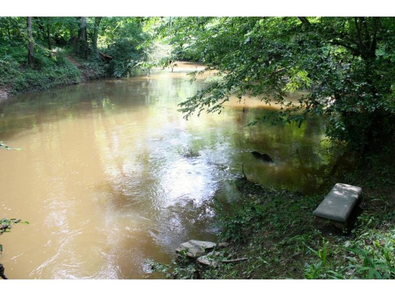 1233 Highland Loop Rd, Hillsborough, NC 27278