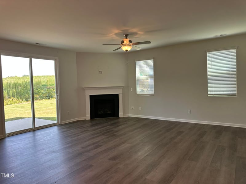 1233 Shadow Shade Dr, Wake Forest, NC 27587