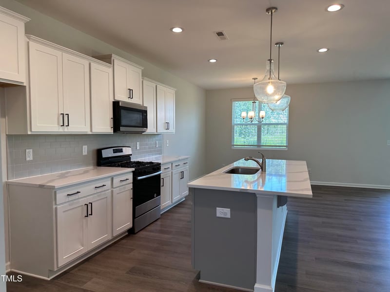 1233 Shadow Shade Dr, Wake Forest, NC 27587