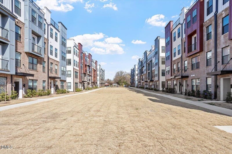 1234 Coach Station Al #101, Raleigh, NC 27601