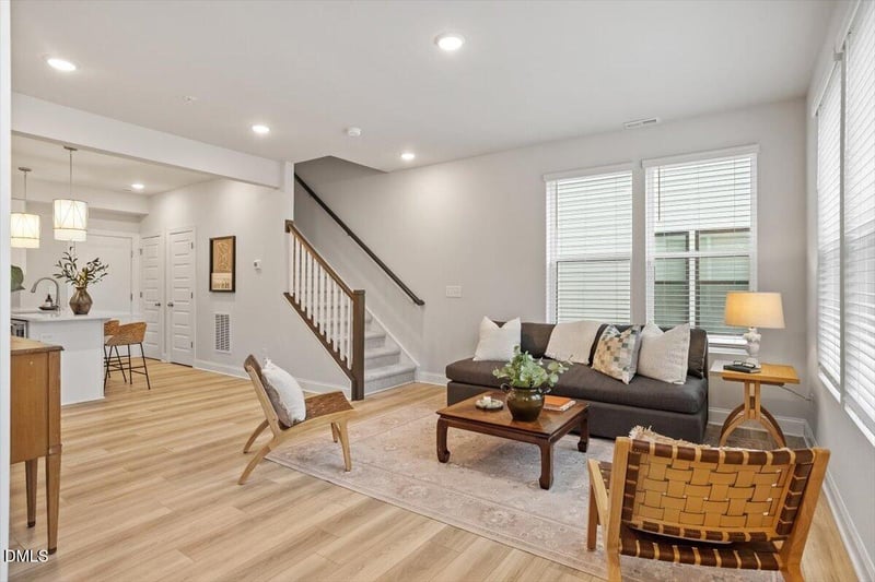 1234 Coach Station Al, Raleigh, NC 27601