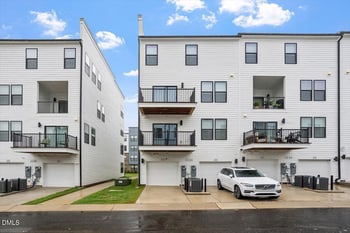 1234 Coach Station Al, Raleigh, NC 27601