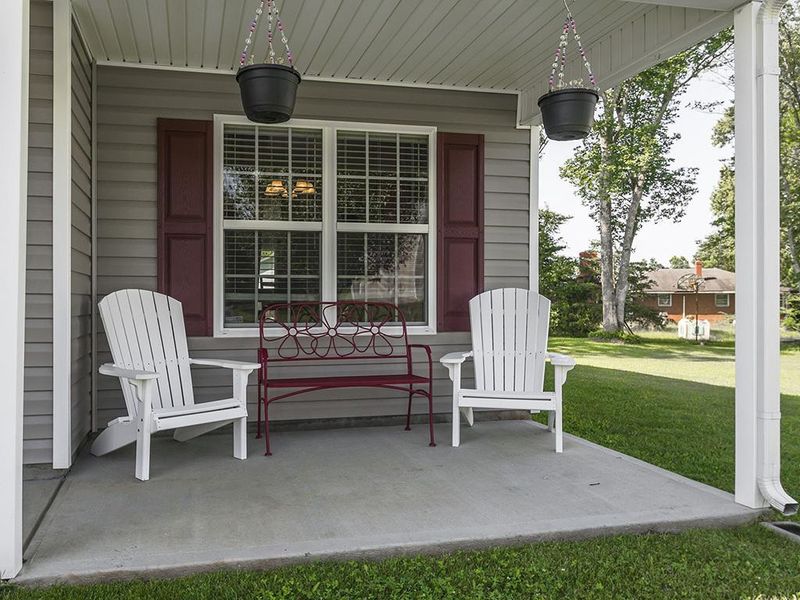 1234 Maple Ridge Dr, Burlington, NC 27217