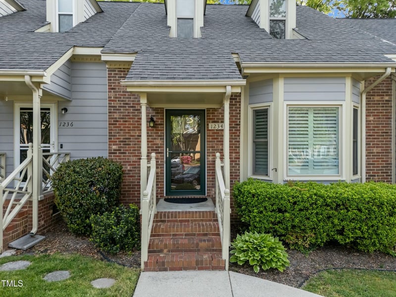 1234 Shadowbark Ct, Raleigh, NC 27603