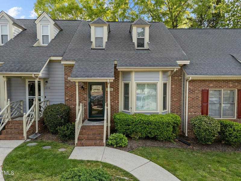 1234 Shadowbark Ct, Raleigh, NC 27603