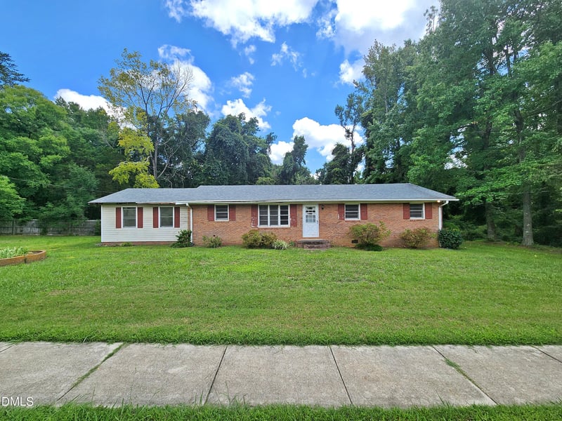 1234 S Third St, Mebane, NC 27302