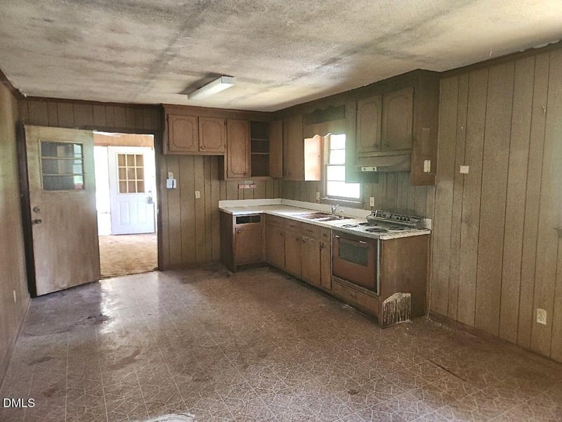 1234 S Third St, Mebane, NC 27302