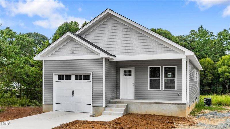 1235 St Regis Dr, Burlington, NC 27217