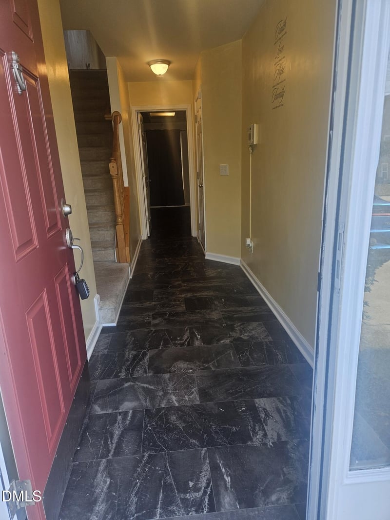 1235 Stone Manor Dr, Raleigh, NC 27610