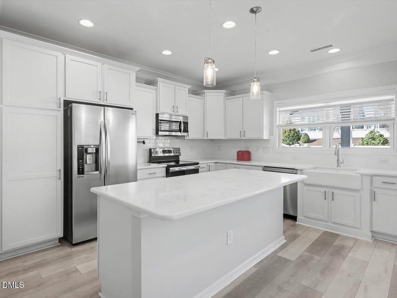 1236 Brown Velvet Ln, Apex, NC 27523