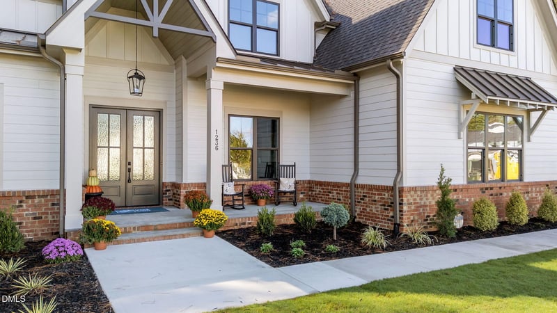 1236 Perry Bluff Dr, Wake Forest, NC 27587