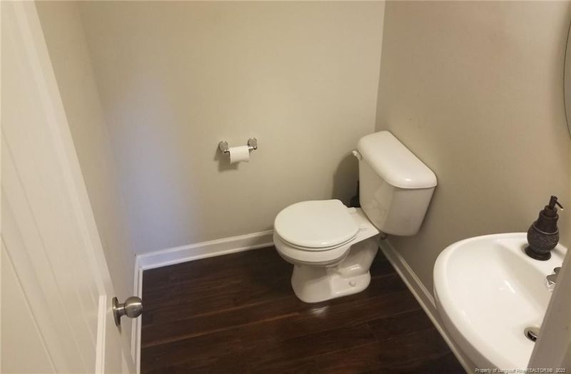 1236 Vandenberg Dr, Fayetteville, NC 28312