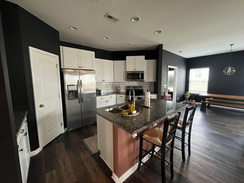 1237 London Meadow Way, Fuquay Varina, NC 27526