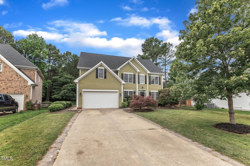 1237 Shirehall Park Ln, Wake Forest, NC 27587