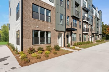 1238 Coach Station Al, Raleigh, NC 27601