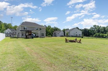 124 Airlie Place Ln, Willow Springs, NC 27592
