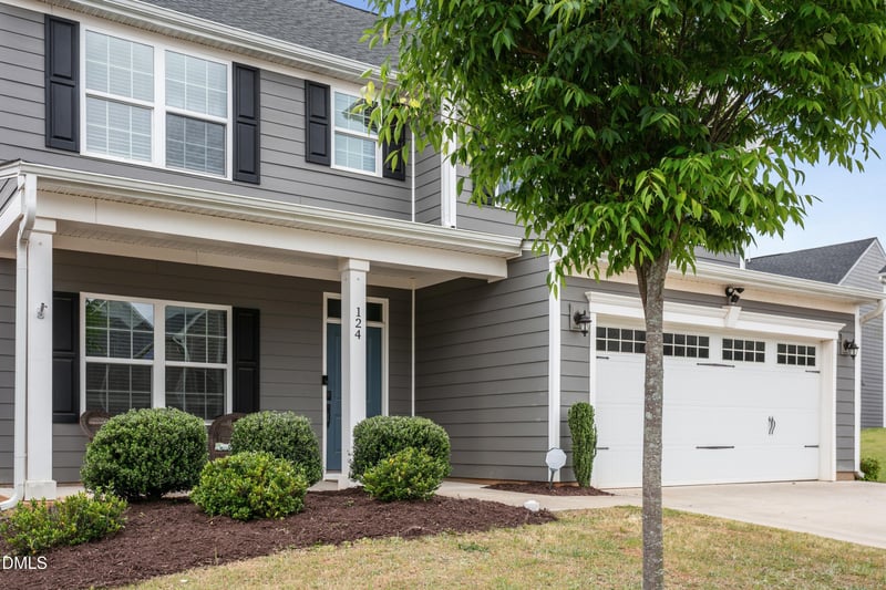 124 Amber Acorn Ave, Raleigh, NC 27603