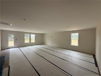 124 Baxley Dr, Dunn, NC 28334