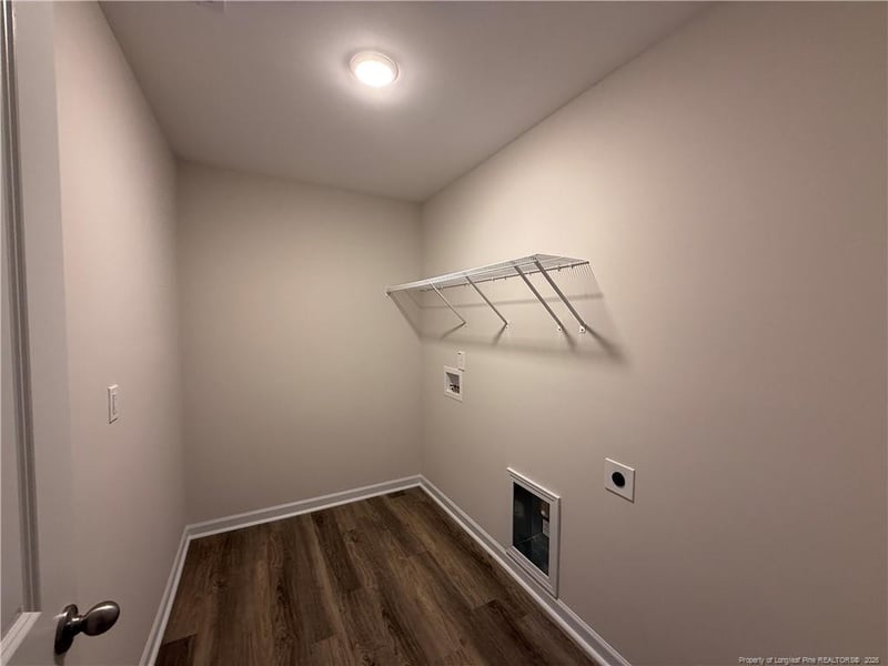 124 Baxley Dr, Dunn, NC 28334