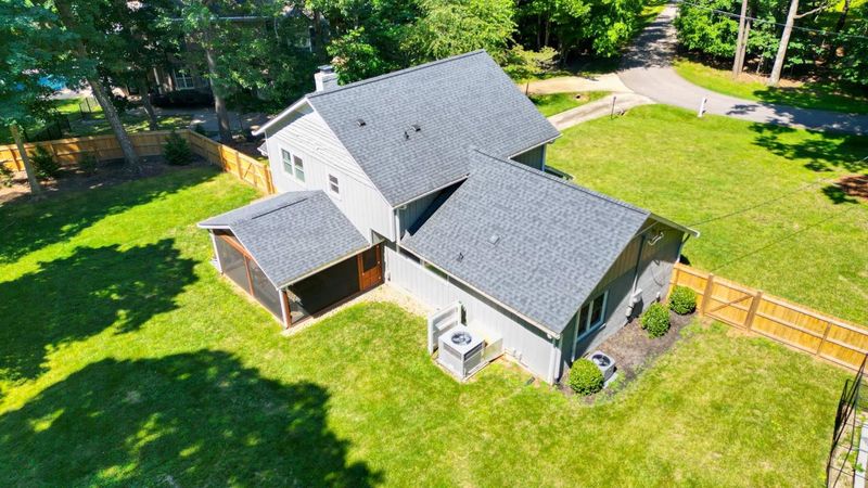 124 Bayleaf Dr, Raleigh, NC 27615